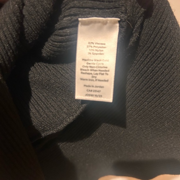 Talbots Black Ribbed Sweater - Picture 5 of 6